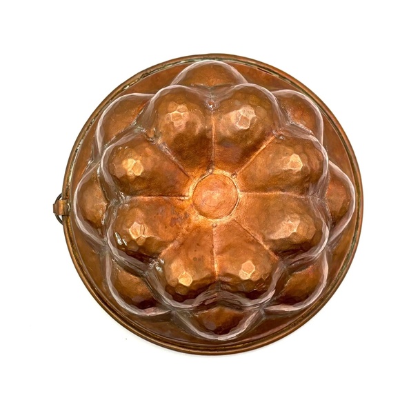 3 Vintage French Copper Molds - Picture 3 of 11